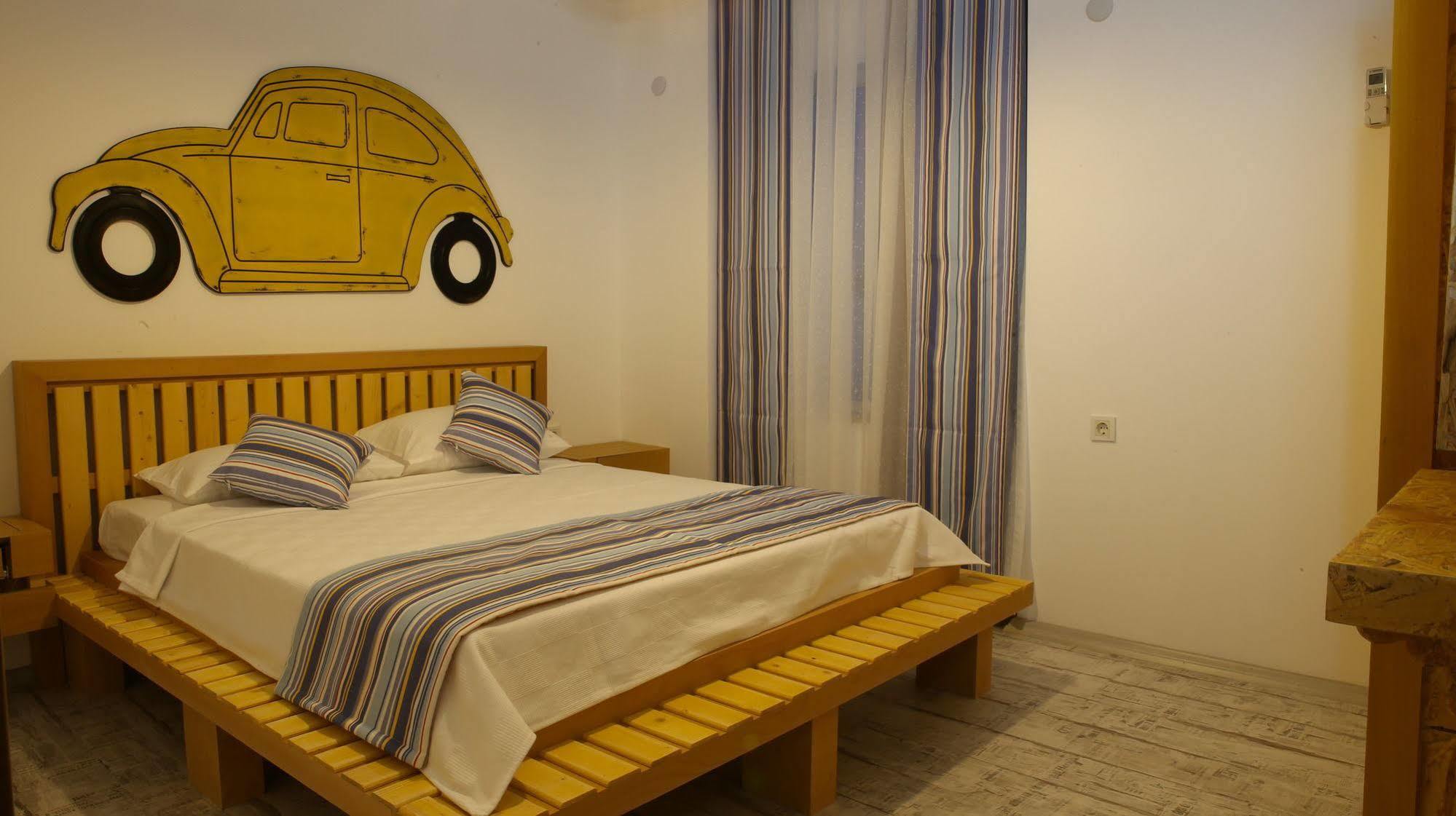 Voswos Garage Coffee Hotel Antalya Exterior foto